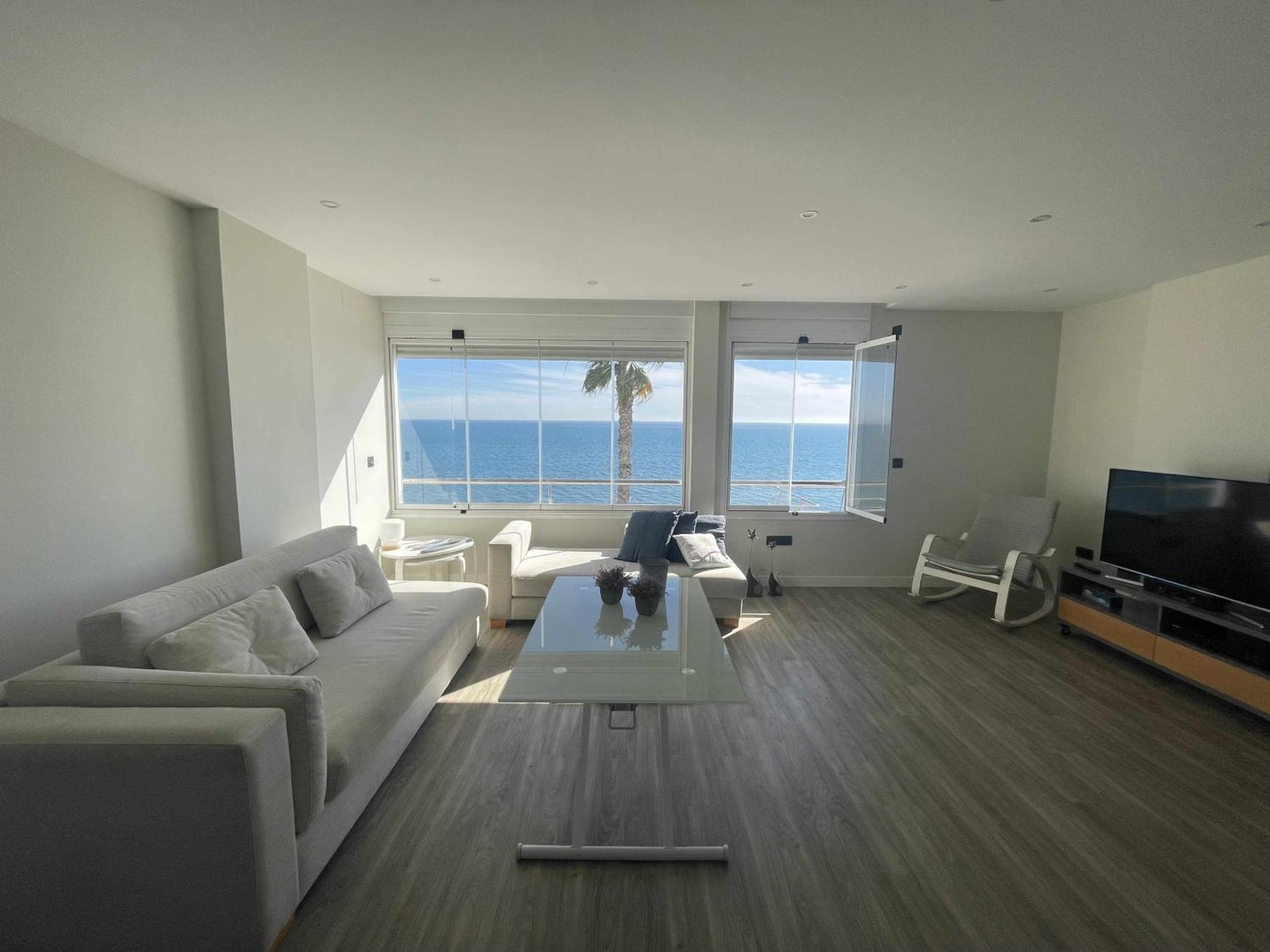 Moderno Piso Mirando Al Mar Apartment ตอร์เรโมลิโนส ภายนอก รูปภาพ
