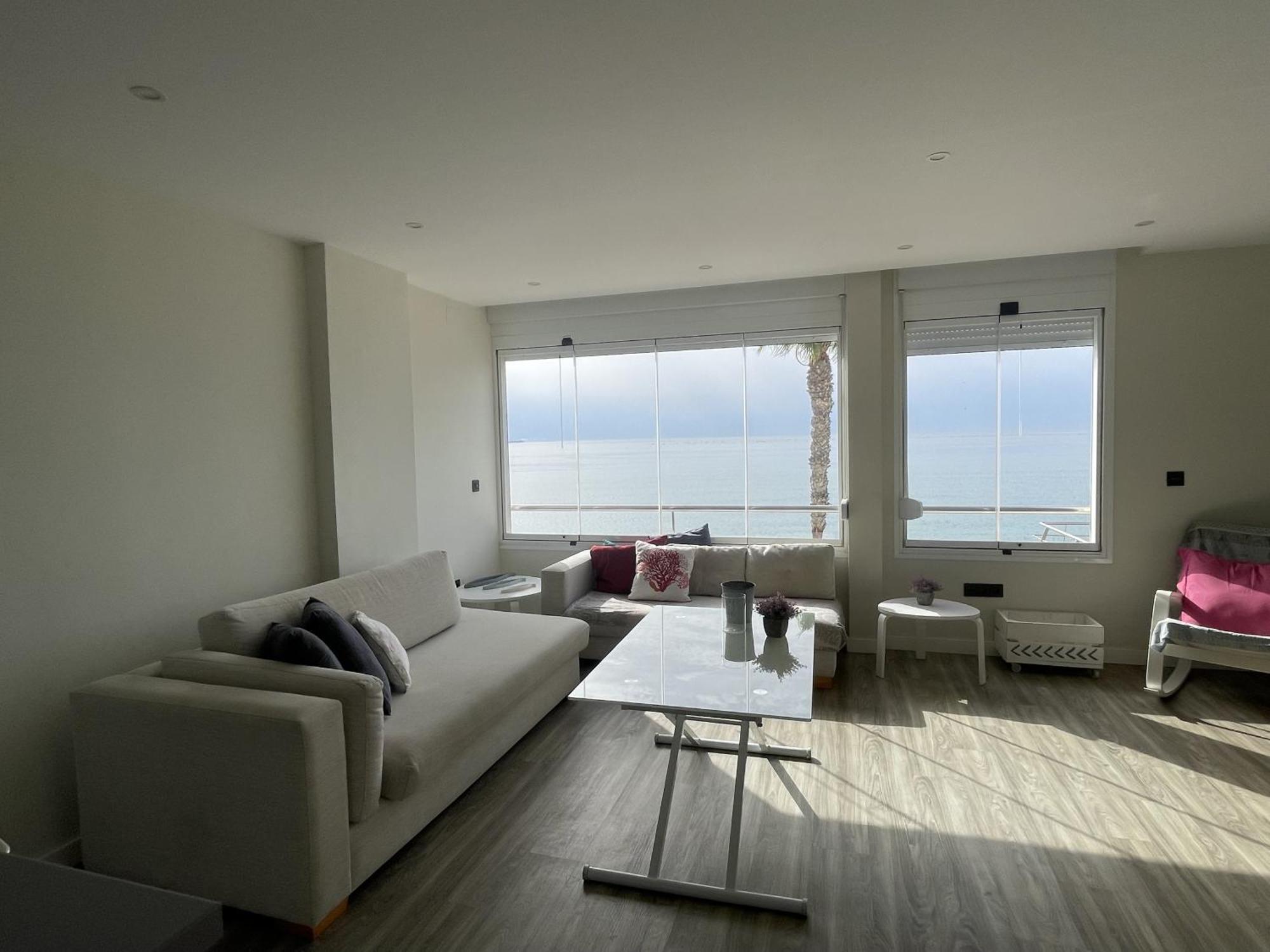 Moderno Piso Mirando Al Mar Apartment ตอร์เรโมลิโนส ภายนอก รูปภาพ